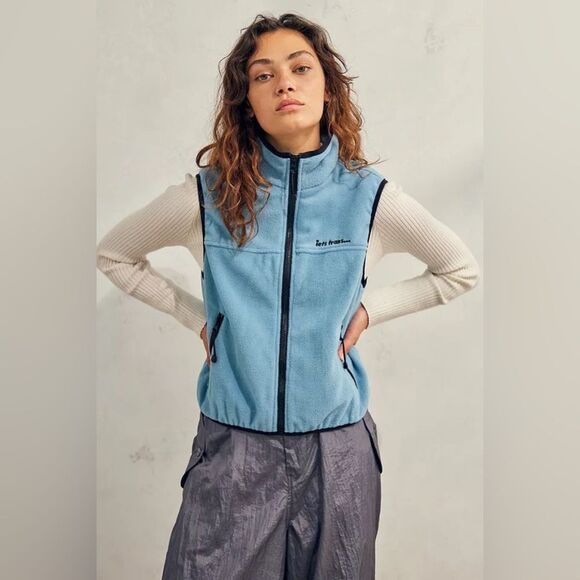 Urban Outfitters Fleece Vest - Picture 1 of 7